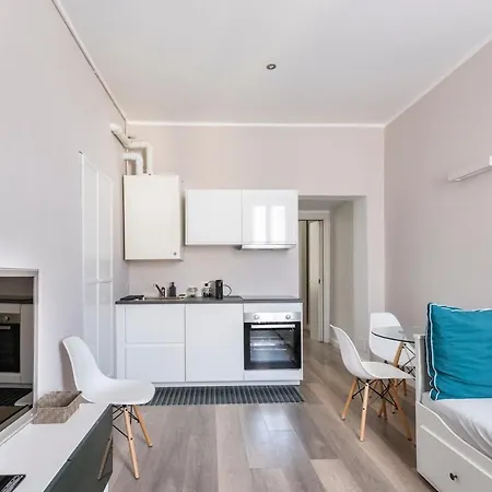 Apartment Navigli Ultimo Piano Milan